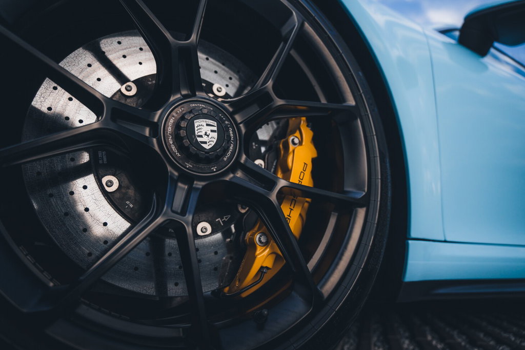 Porsche 992 GT3 Touring