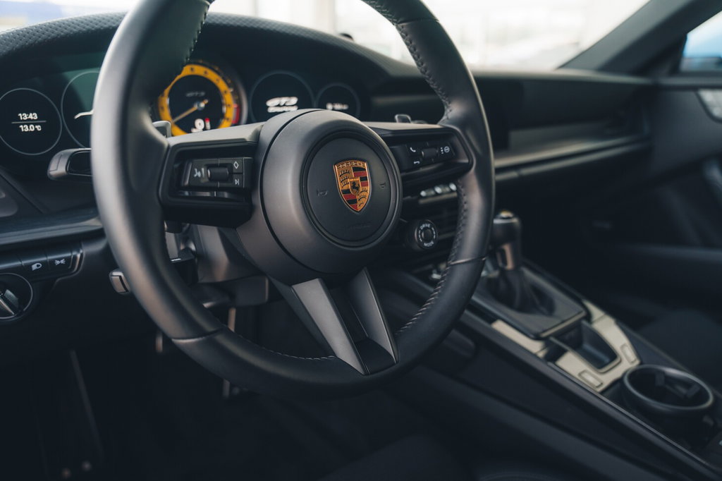 Porsche 992 GT3 Touring