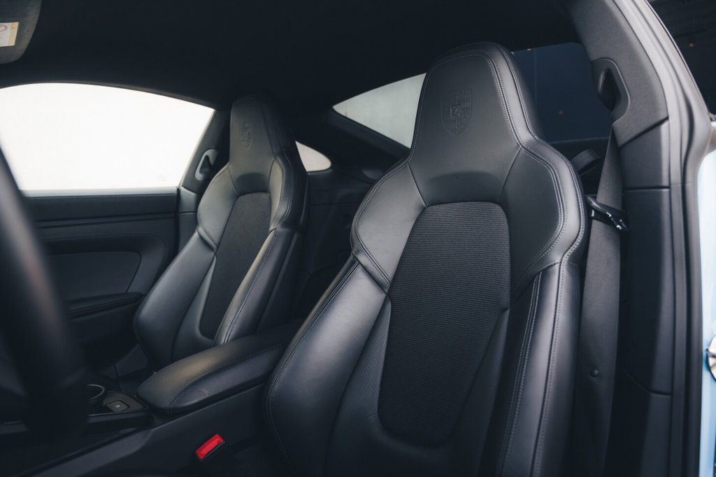 Porsche 992 GT3 Touring