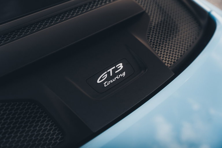 Porsche 992 GT3 Touring