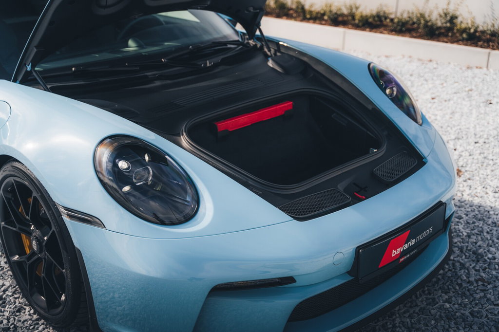 Porsche 992 GT3 Touring