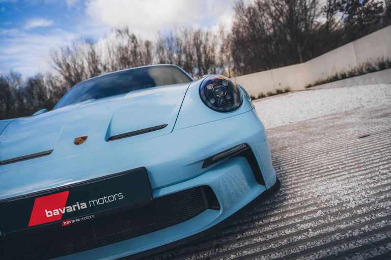 Porsche 992 GT3 Touring