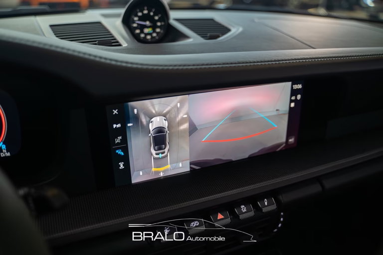 Porsche 992.2 Carrera 4 GTS