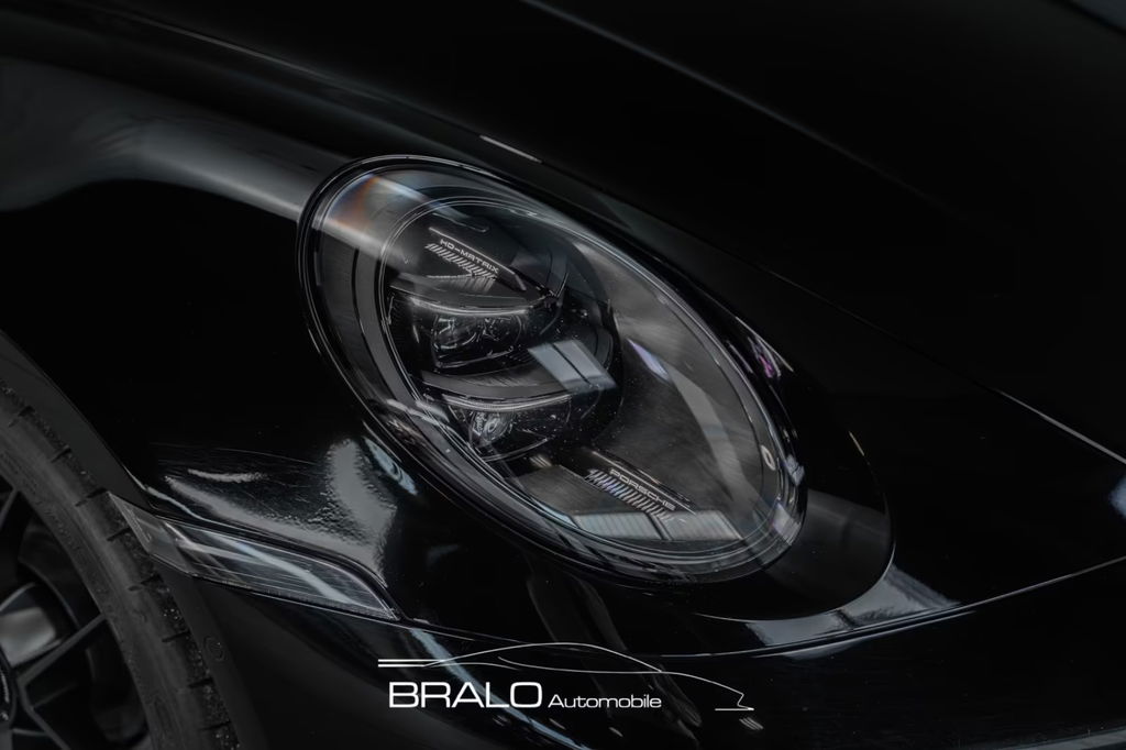 Porsche 992.2 Carrera 4 GTS