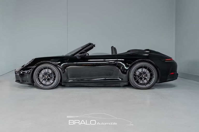 Porsche 992.2 Carrera 4 GTS