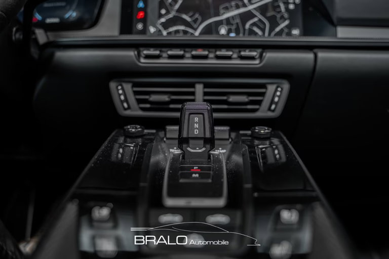 Porsche 992.2 Carrera 4 GTS