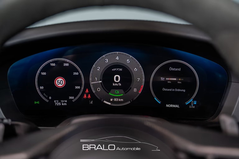 Porsche 992.2 Carrera 4 GTS