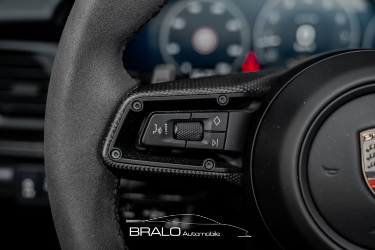 Porsche 992.2 Carrera 4 GTS