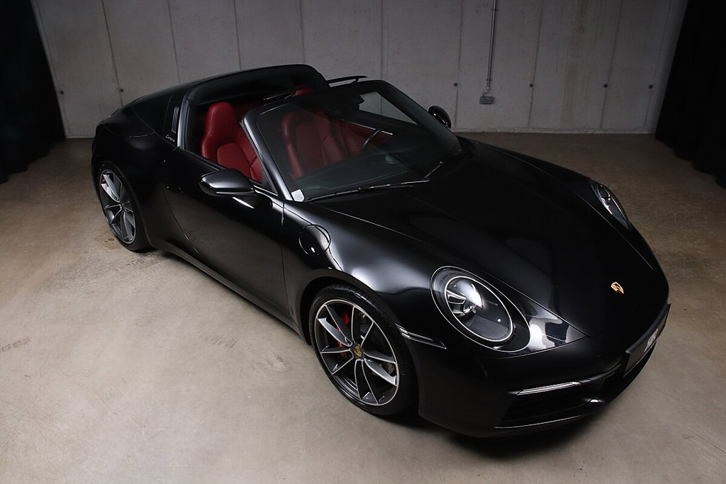 Porsche 992 Targa 4S