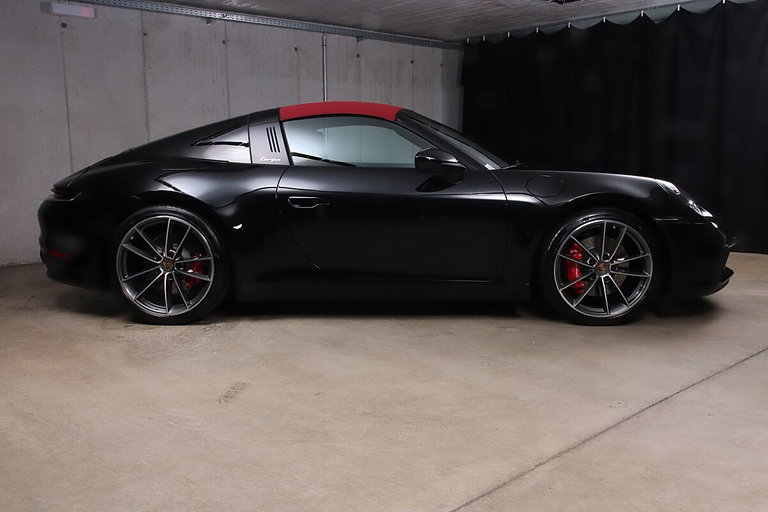 Porsche 992 Targa 4S