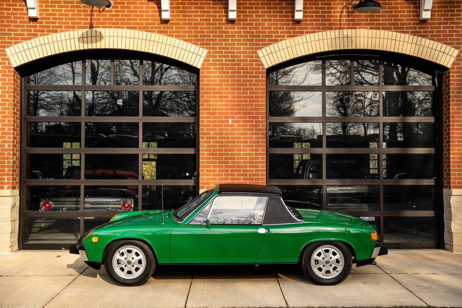 Porsche 914 2.0 1975 - elferspot.com - Marketplace for Porsche
