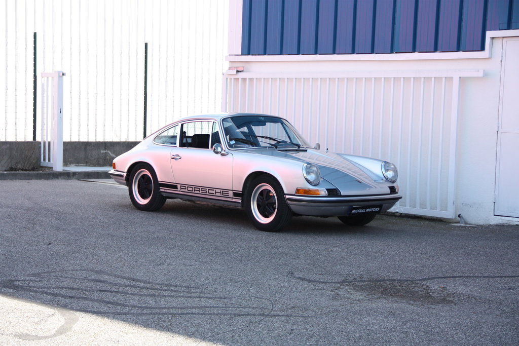 Porsche 911 E