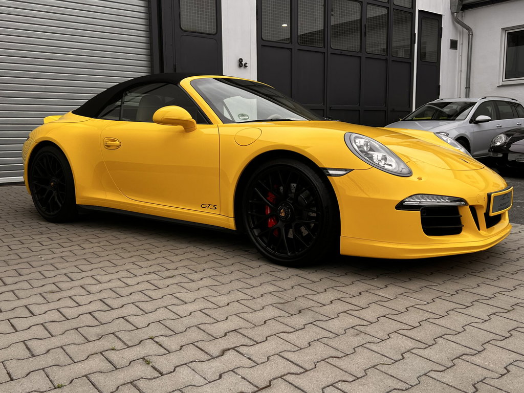 Porsche 991 Carrera GTS