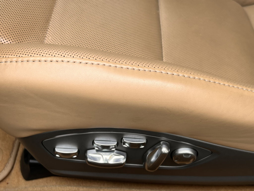 Porsche 991 Carrera GTS