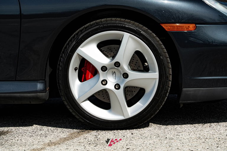 Porsche 996.2 Carrera 4S