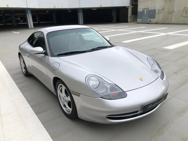 Porsche 996 Carrera