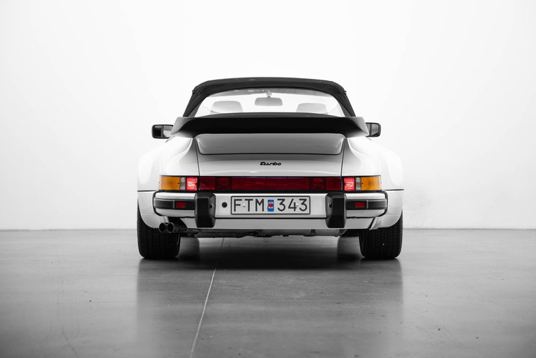 Porsche 911 Turbo 3.3