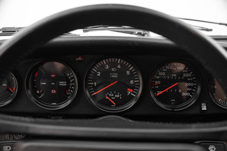 Porsche 911 Turbo 3.3