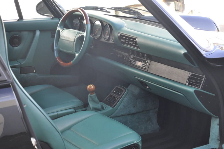 Porsche 964 Carrera 4