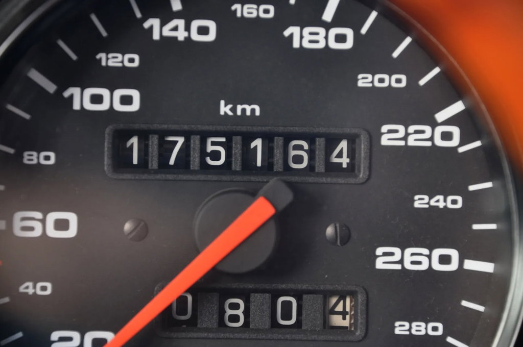 Porsche 964 Carrera 4