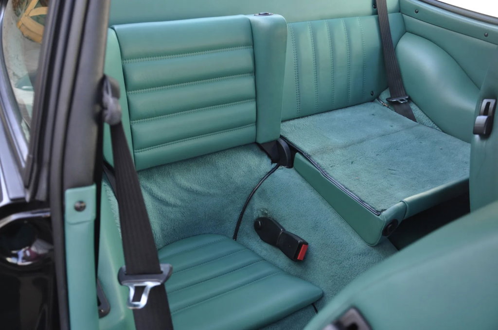 Porsche 964 Carrera 4