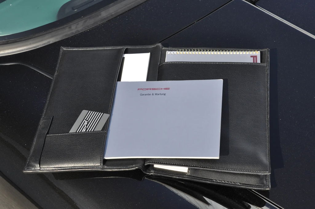 Porsche 964 Carrera 4