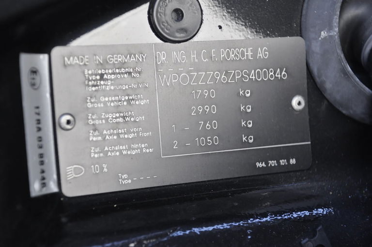 Porsche 964 Carrera 4