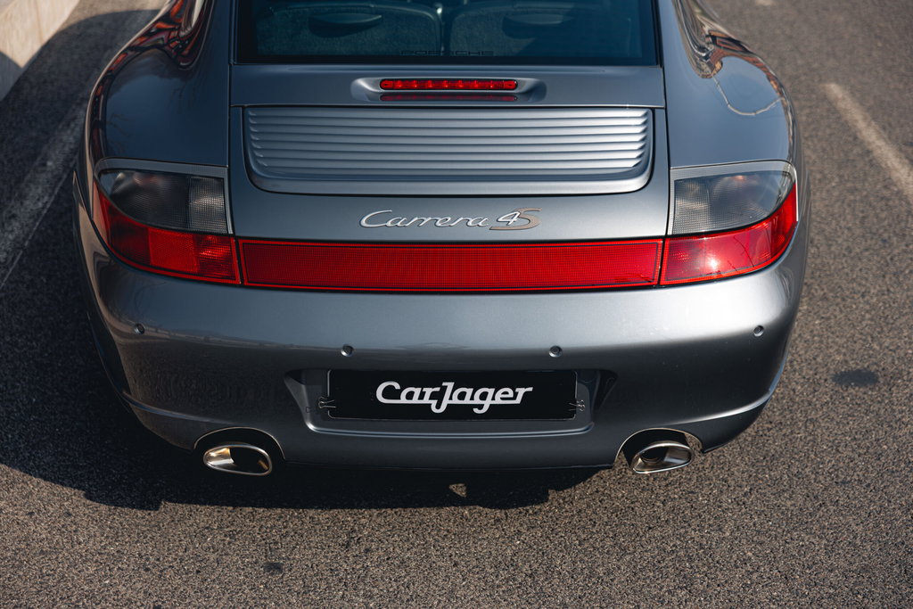 Porsche 996.2 Carrera 4S