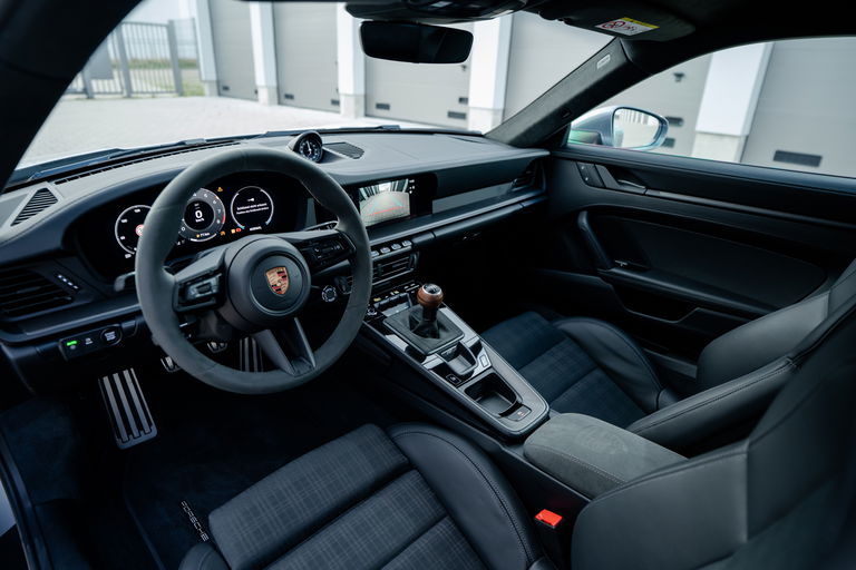 Porsche 992.2 Carrera T