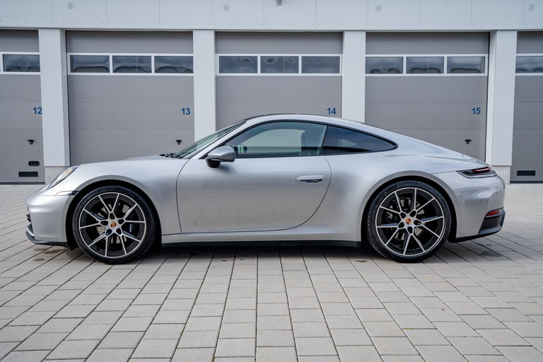Porsche 992.2 Carrera T