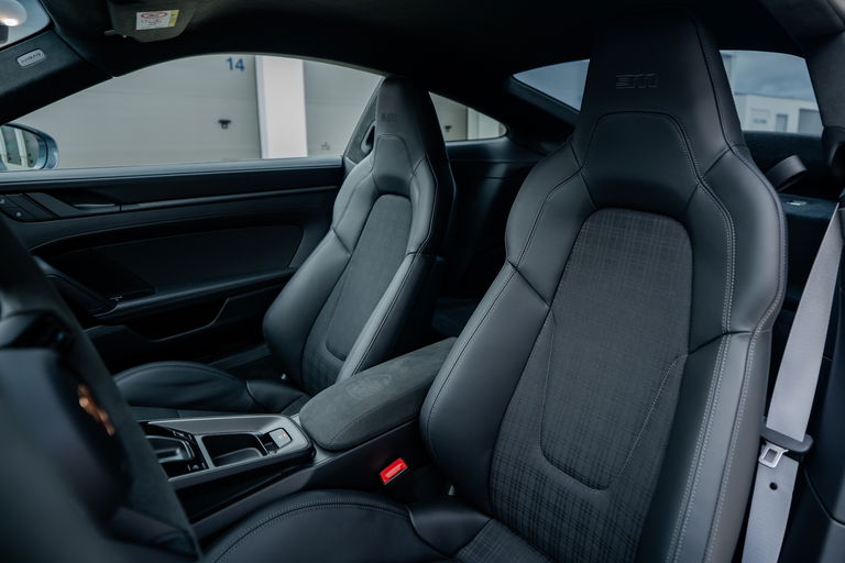 Porsche 992.2 Carrera T