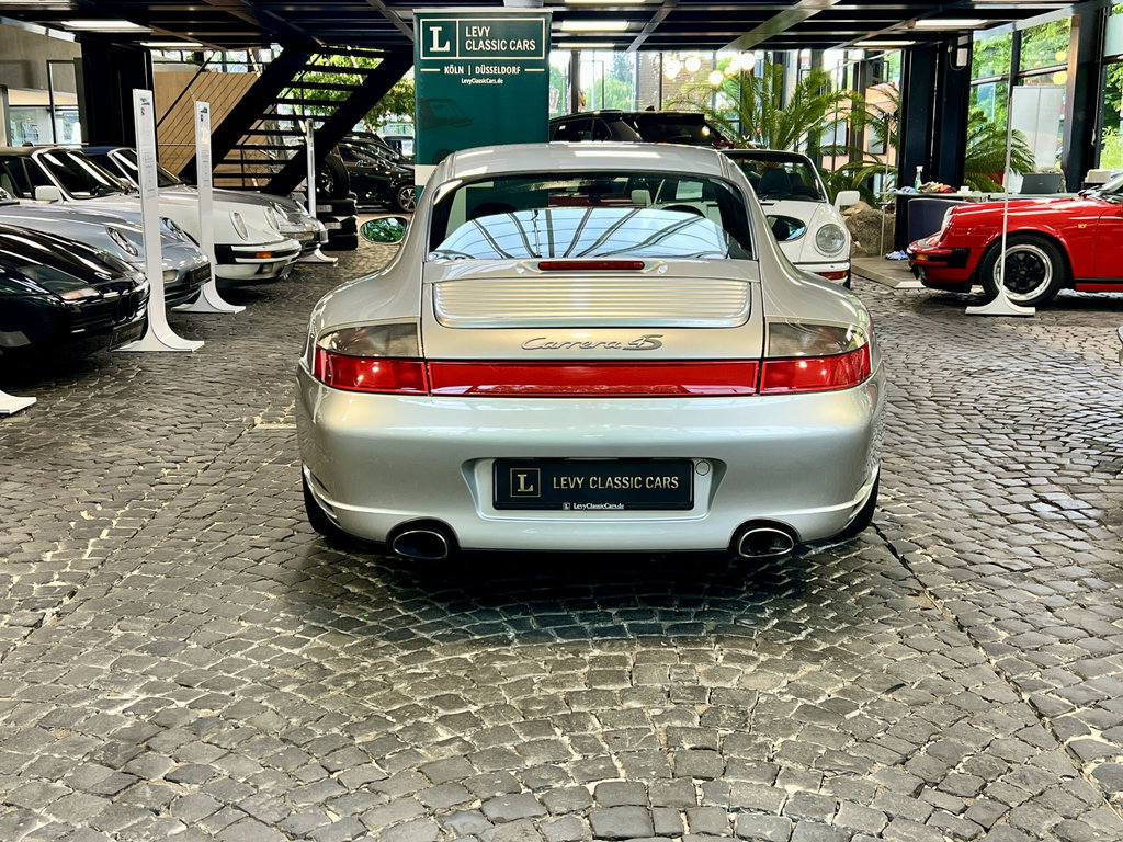 Porsche 996.2 Carrera 4S