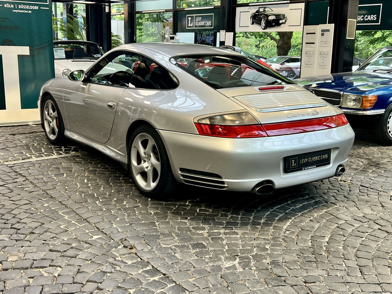 Porsche 996.2 Carrera 4S