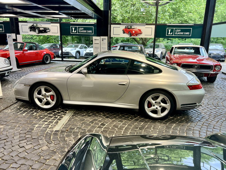 Porsche 996.2 Carrera 4S