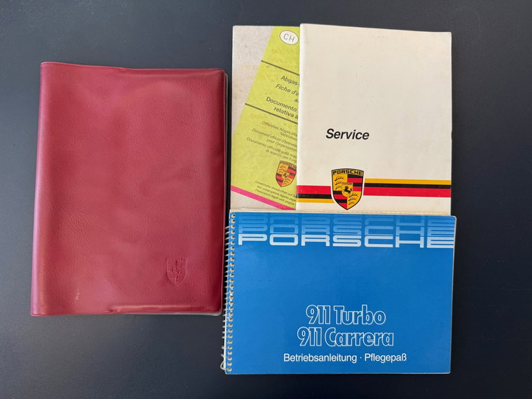 Porsche 911 Turbo 3.3