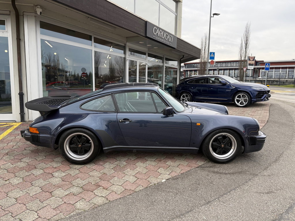 Porsche 911 Turbo 3.3