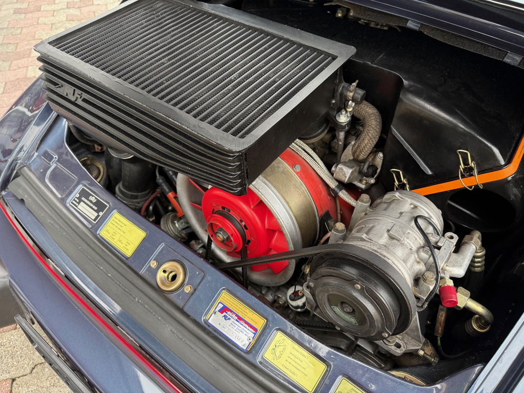 Porsche 911 Turbo 3.3