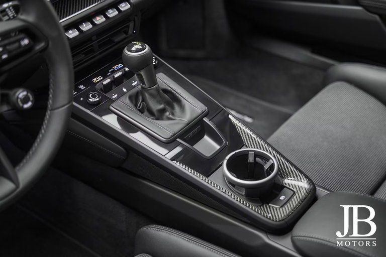 Porsche 992 GT3 Touring