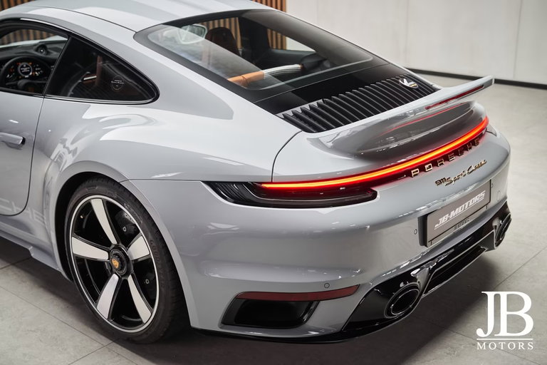Porsche 992 Sport Classic