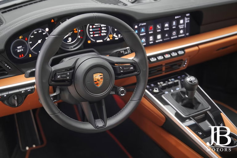 Porsche 992 Sport Classic