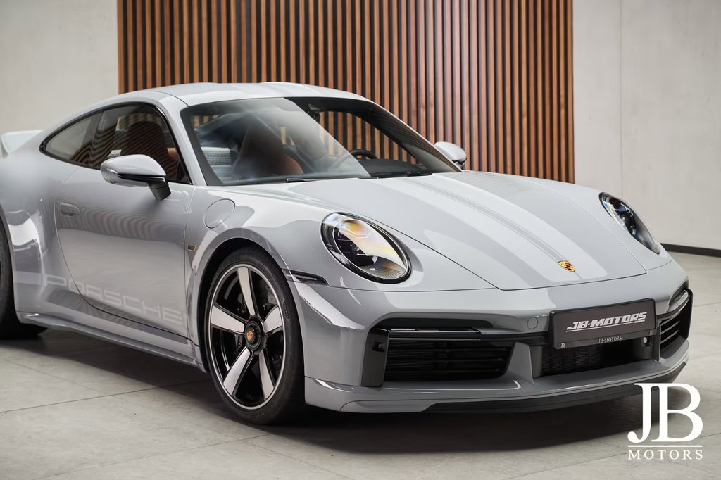 Porsche 992 Sport Classic