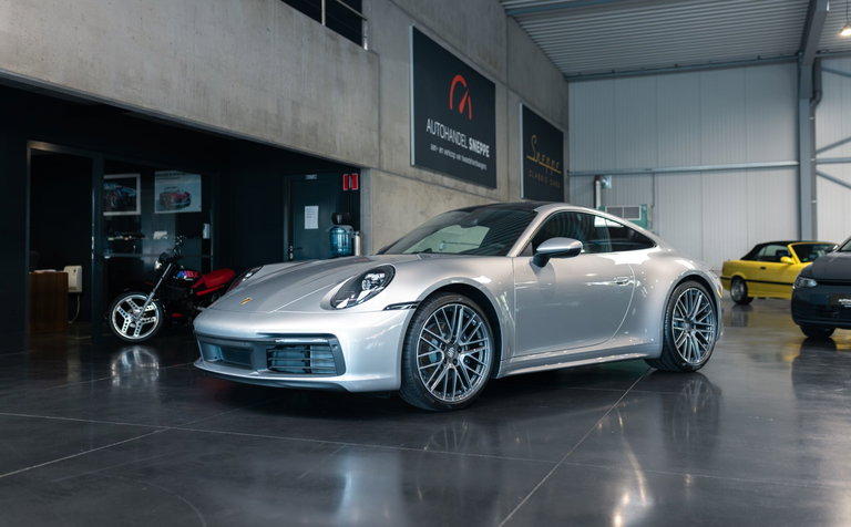 Porsche 911 Carrera 3.2