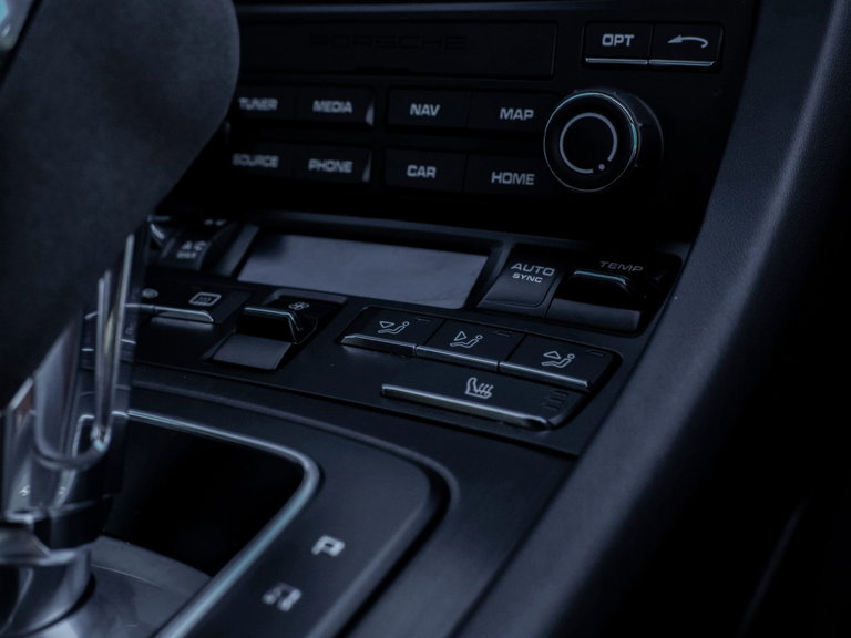 Porsche 991.2 Carrera GTS