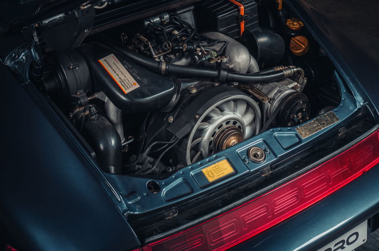 Porsche 964 Carrera 4