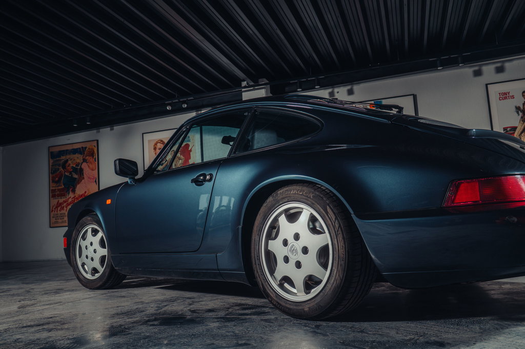 Porsche 964 Carrera 4