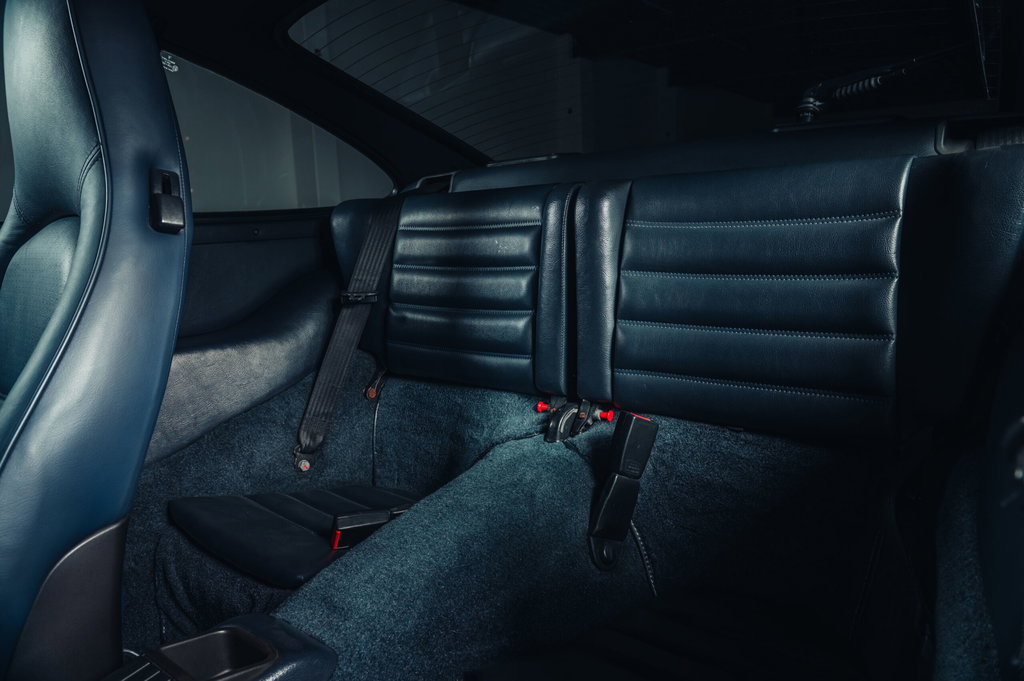 Porsche 964 Carrera 4