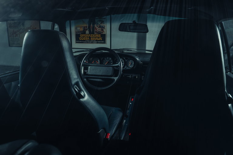 Porsche 964 Carrera 4