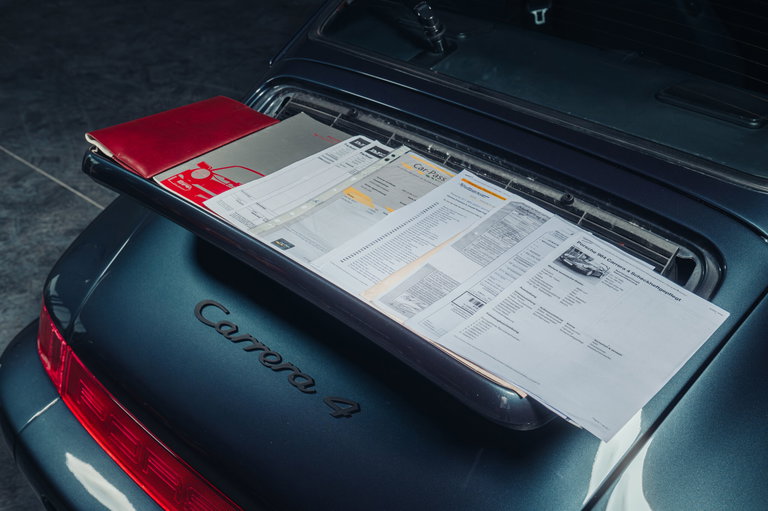 Porsche 964 Carrera 4