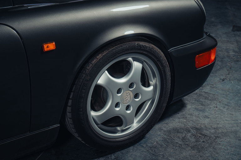 Porsche 964 Carrera 4