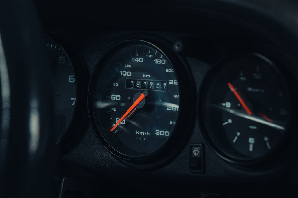 Porsche 964 Carrera 4